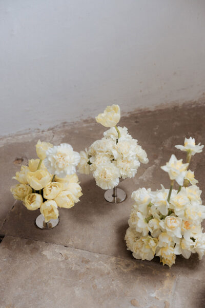 Hochzeitsinspiration: Butter Yellow trifft auf Vintage